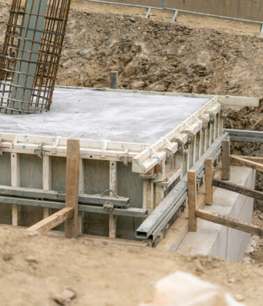 Cteam : coffrage et ferraillage pour ouvrages en b&eacute;ton sur chantier.